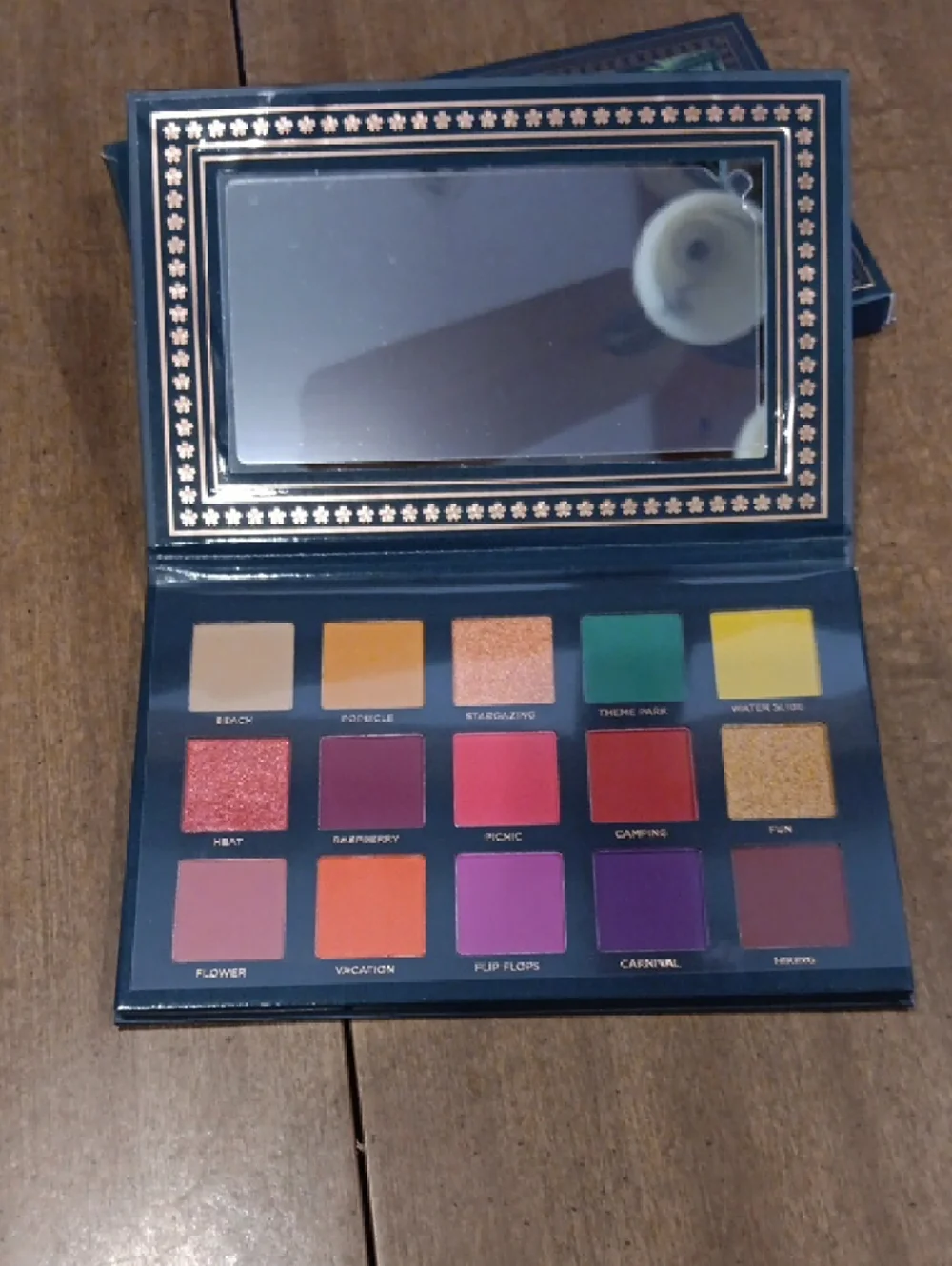 Ace Beauté Nostalgia Tropical Eyeshadow Palette - Teal & Orange